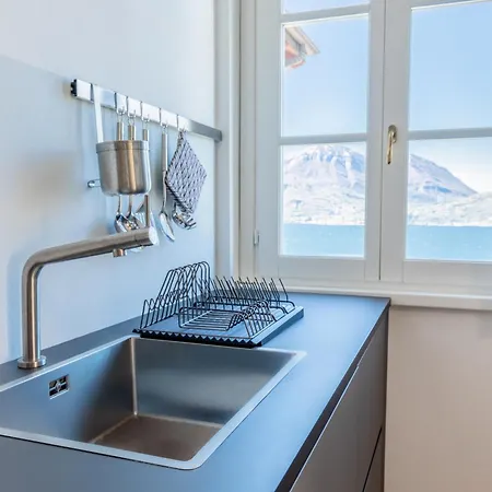 Mave's House, Di Como, Near Varenna Апартаменты *